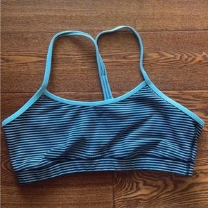 Striped Lululemon Sports Bra Navy Blue &
Turquoise Size 10